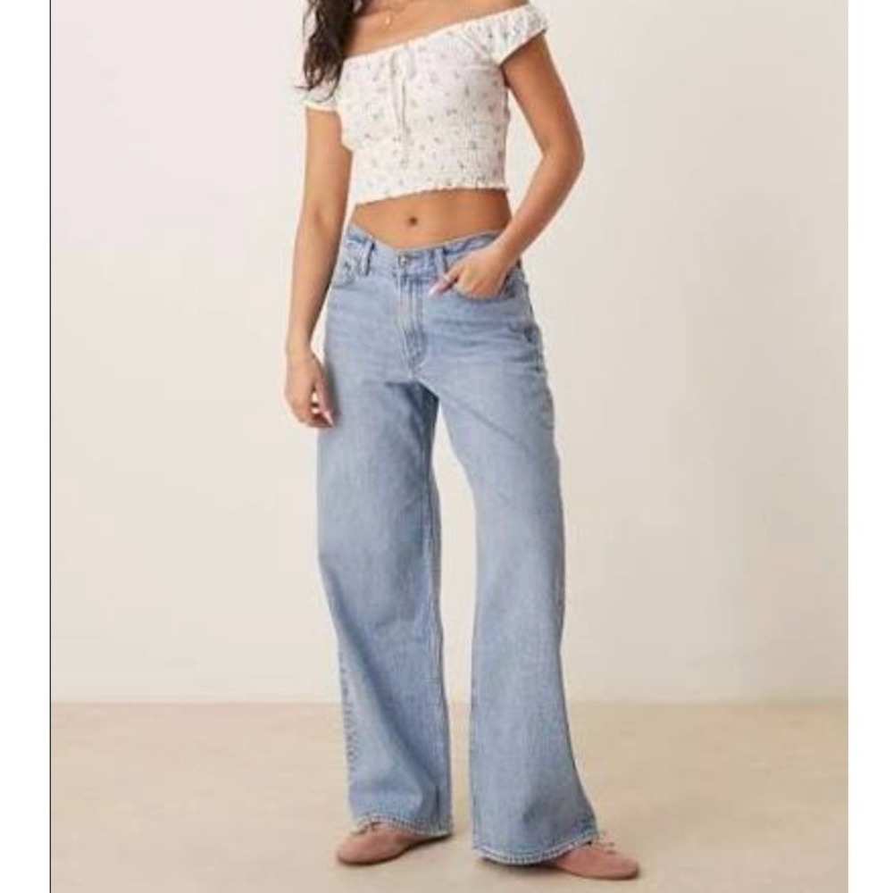 Abercrombie & Fitch Curve Love Ultra Loose Low Rise Jeans Light Wash Blue 26 2